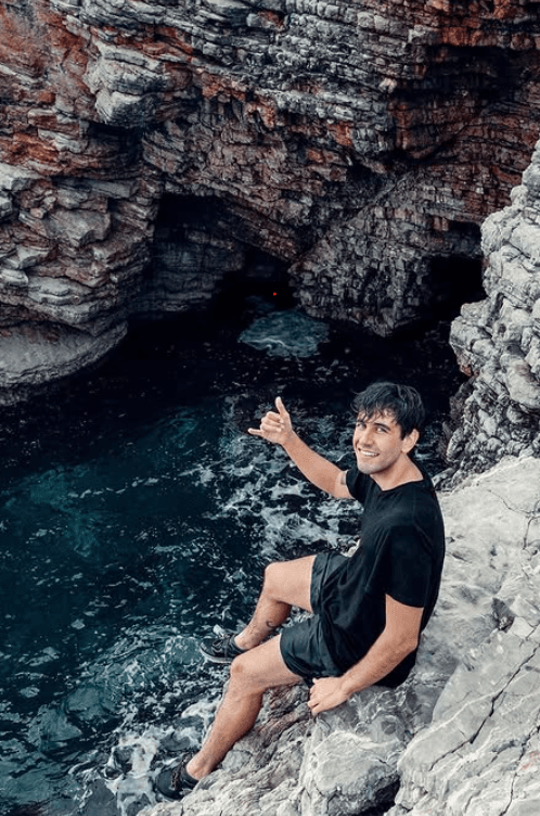 cliff jumping